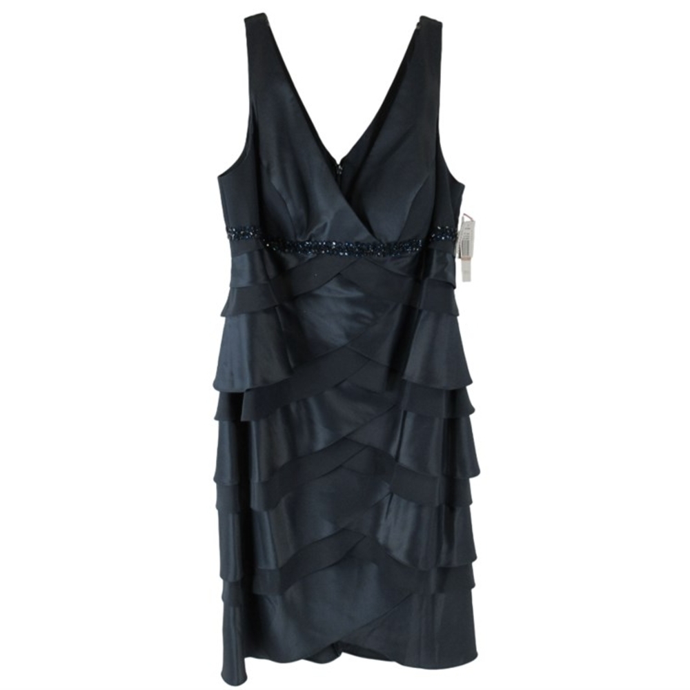 Alex Evenings Black Sleeveless V-Neck Sheath Mini Dress